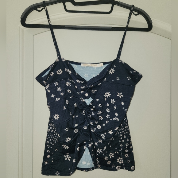 Rare Novella Royale Etta Tank Midnight Haze M Moon Stars Camisole Floral cut out - Picture 4 of 16